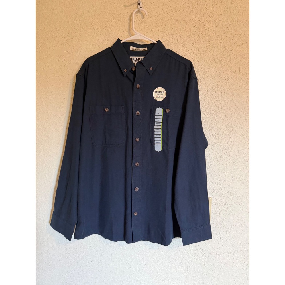 Duluth Trading Co Mens Free Swingin Flannel Untucked Shirt Navy Blue Medium Work
